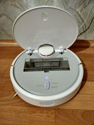 Робот-пылесос Xiaomi Mijia Mi Robot Vacuum Cleaner